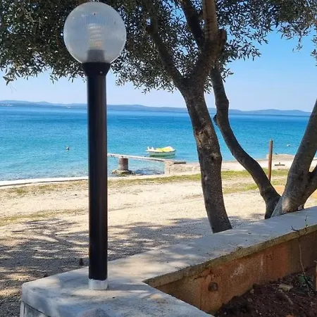 卡提卡公寓 公寓 *