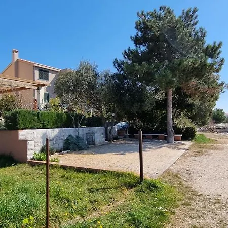 卡提卡公寓 * Kožino